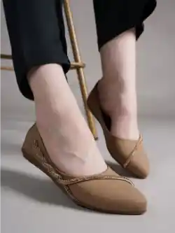 DressBerry Women Embellished Ballerinas