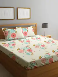 KLOTTHE White & Pink Floral 300 TC King Bedsheet with 2 Pillow Covers